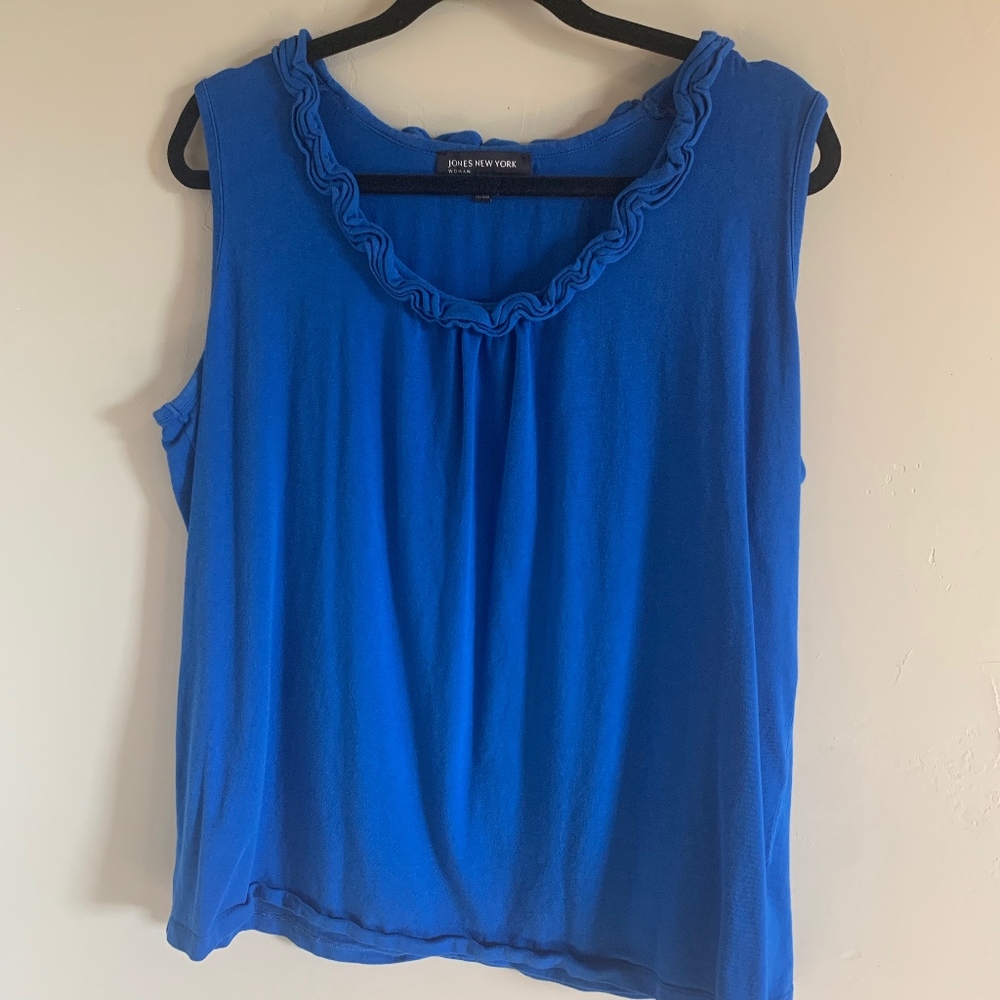 Jones New York 1x Royal Blue sleeveless w/detail